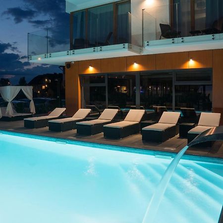 Stella Resort & Spa Владиславово-Хлапово Екстер'єр фото